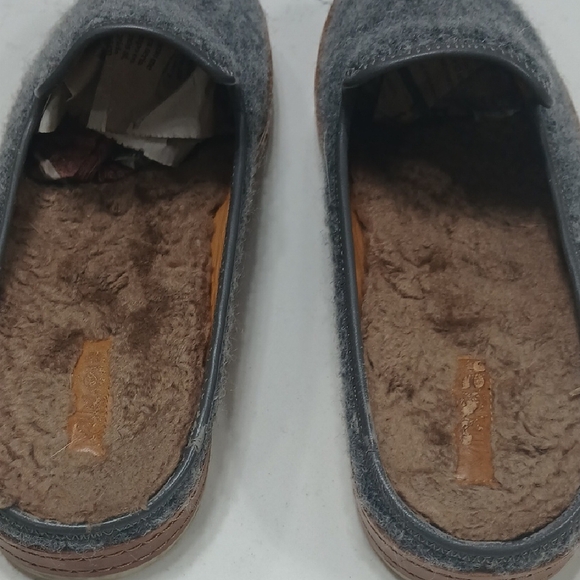 Gray Wool Slip-On Women's Shoes By Vince, Sz9 , Pre-owned - Picture 4 of 7